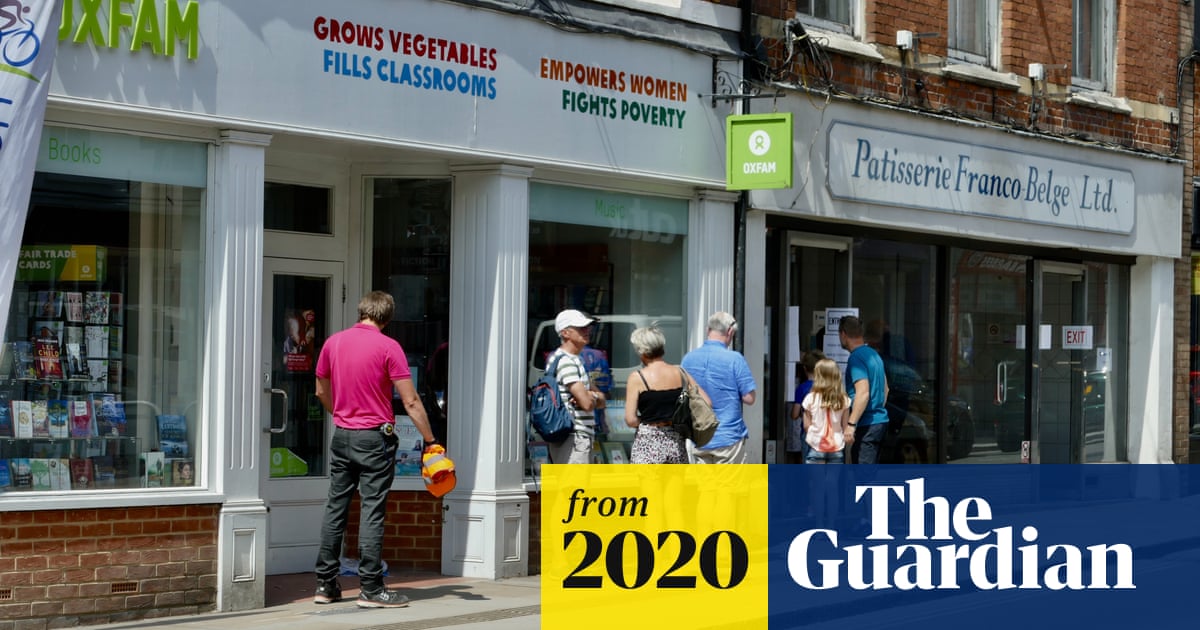 How Long Coronavirus Can Survive on Clothes: Essential Guide