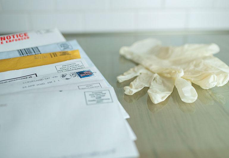 How Long Does the Coronavirus Survive on Cloth