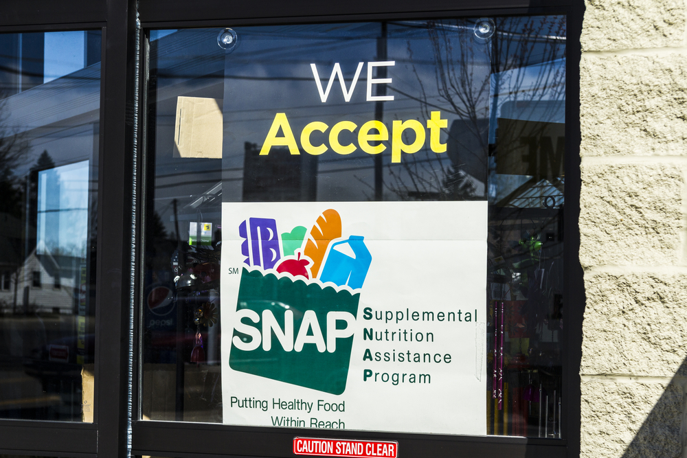 How to Get Emergency Food Stamps in Illinois