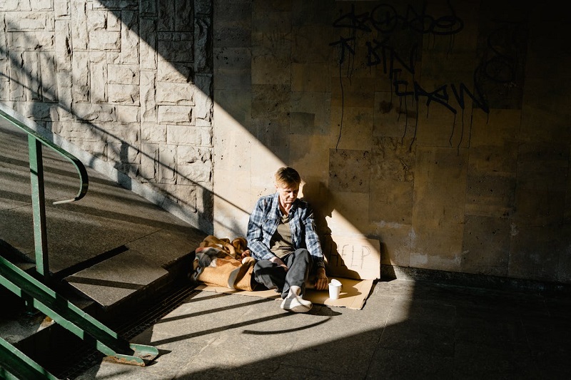 How to Survive Being Home Less Withour Shelter