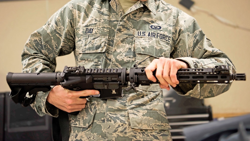 What Survival Gear Do Military Pilots Carry: Essential Life-Saving Tools